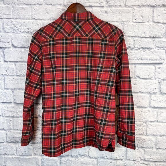 Eddie Bauer Button Up Shirt Red Plaid Flannel Faux Leather Shoulder Patch Medium - Picture 3 of 10